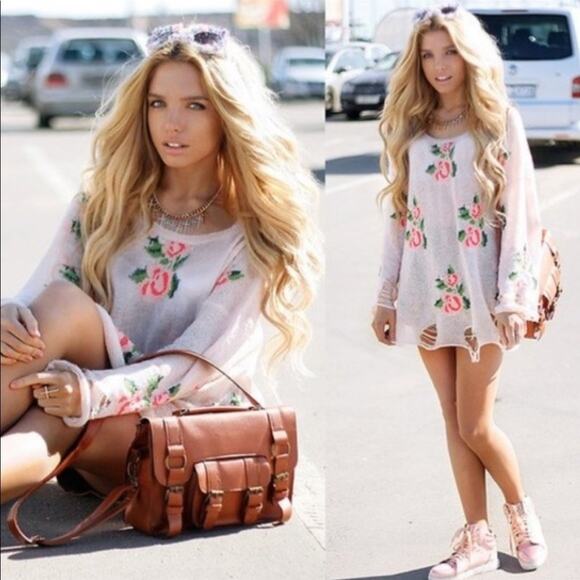 WILDFOX Womens Pink Knit Prairie Rose Distressed Lennon Tunic Sweater Size XS - Picture 2 of 7